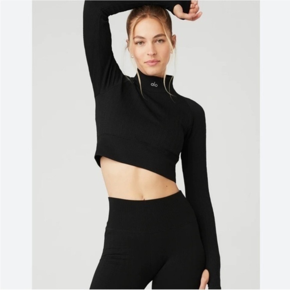 Alo Yoga Seamless Cropped Cable Knit Long Sleeve Top In Black L NWOT  HTF